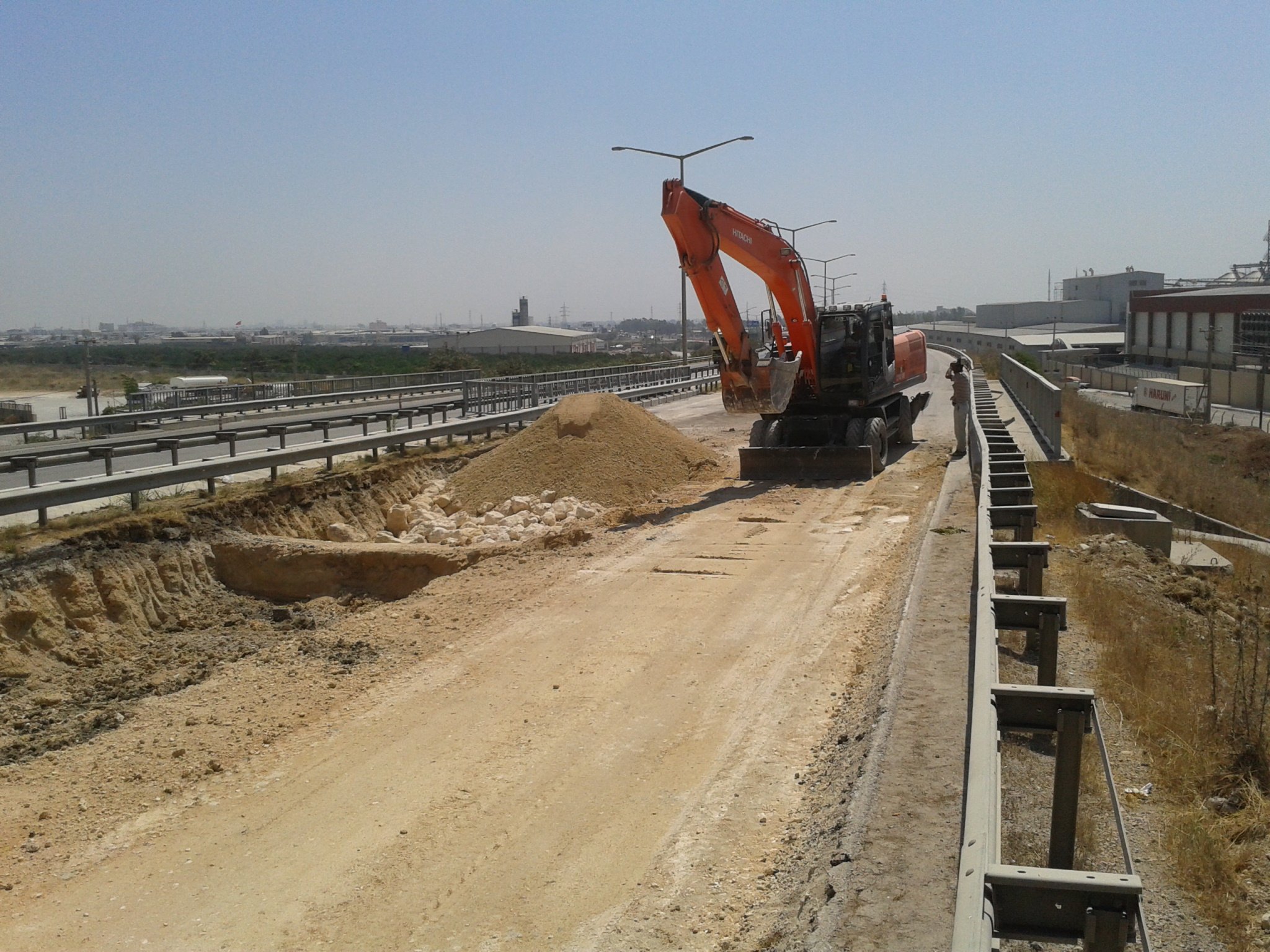 YOL ALT YAPI ÇALIŞMASI